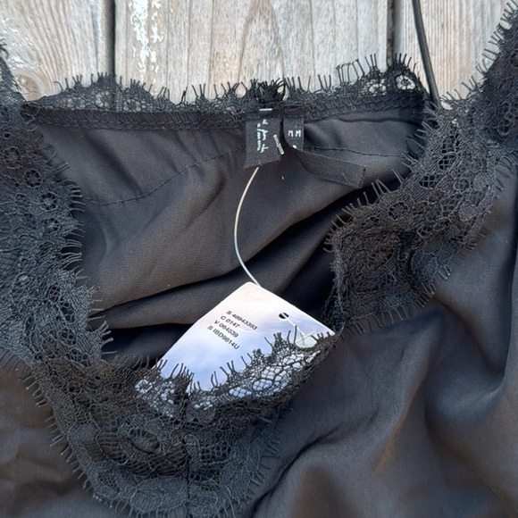 Free People Foxy Slip Dress in Black NWT - Picture 5 of 7